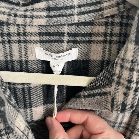 Beach Lunch Lounge plaid flannel shirt - Picture 4 of 6